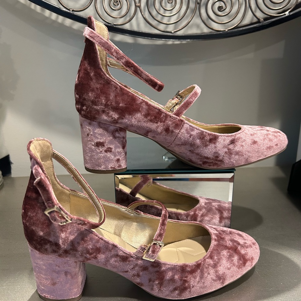 Circus by Sam Edelman Pink Velvet Mary Jane Block Heels